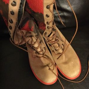 Women’s Timberland Boots